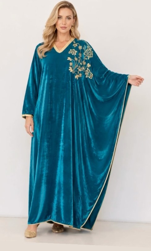 Gandoura velours pétrole brodée d'or